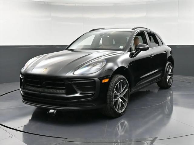 2025 Porsche Macan Macan