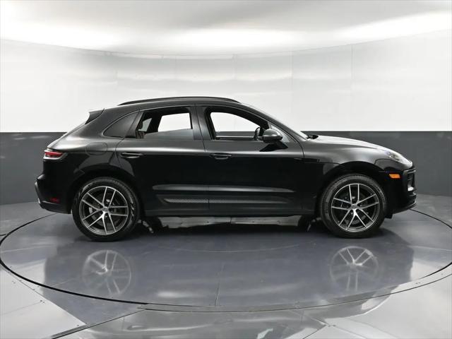 2025 Porsche Macan Macan