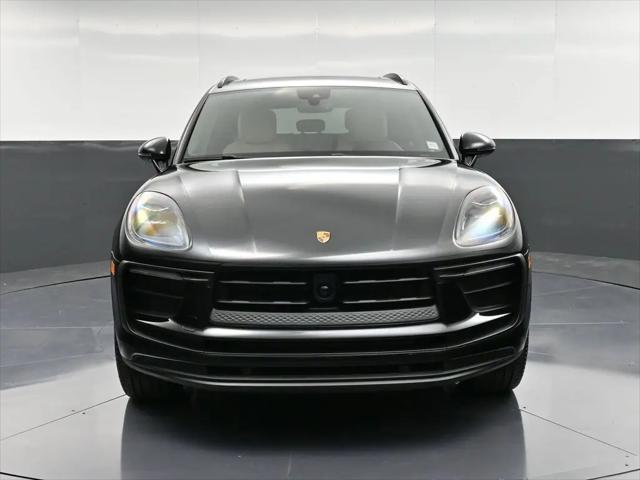 2025 Porsche Macan Macan