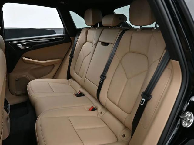 2025 Porsche Macan Macan