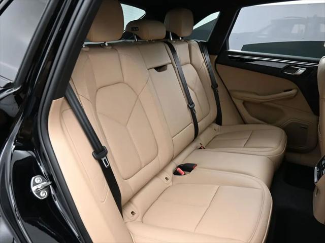 2025 Porsche Macan Macan