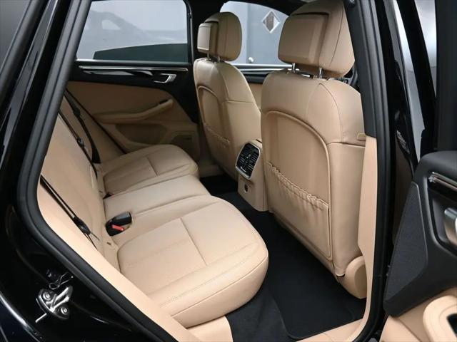 2025 Porsche Macan Macan