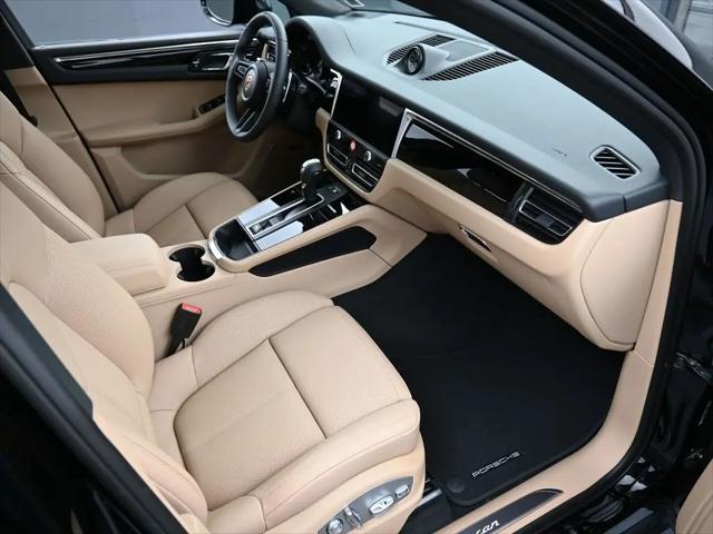2025 Porsche Macan Macan
