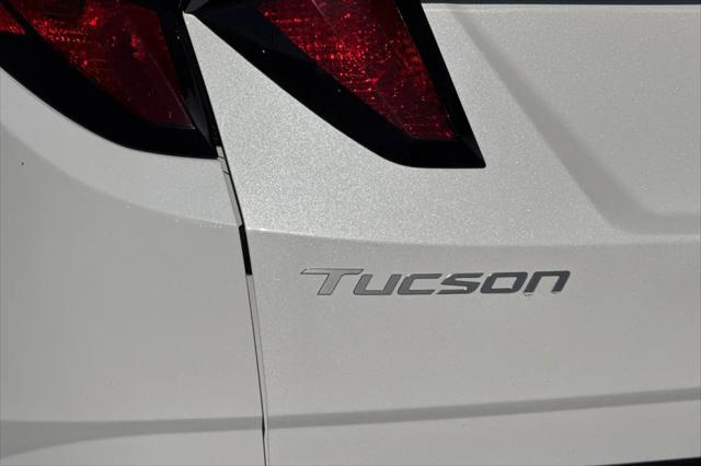 2025 Hyundai Tucson SE