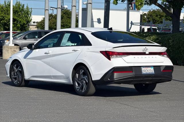 2025 Hyundai Elantra SEL Sport