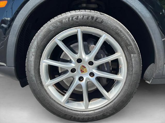 2020 Porsche Cayenne Cayenne