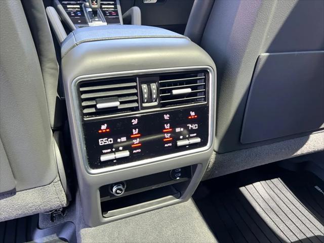 2020 Porsche Cayenne Cayenne