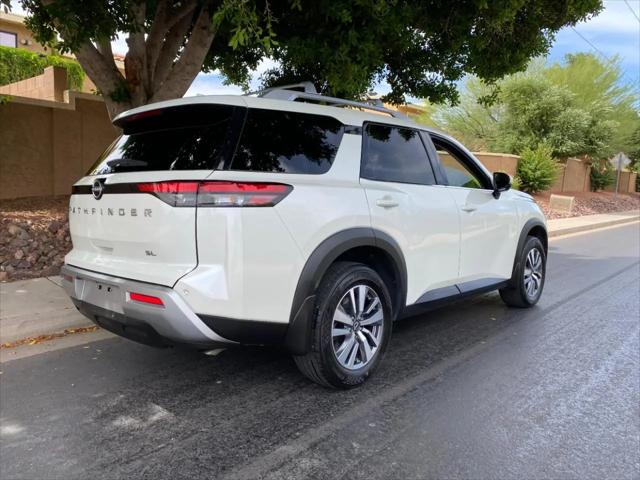 2024 Nissan Pathfinder SL FWD