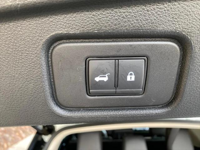 2024 Nissan Pathfinder SL FWD