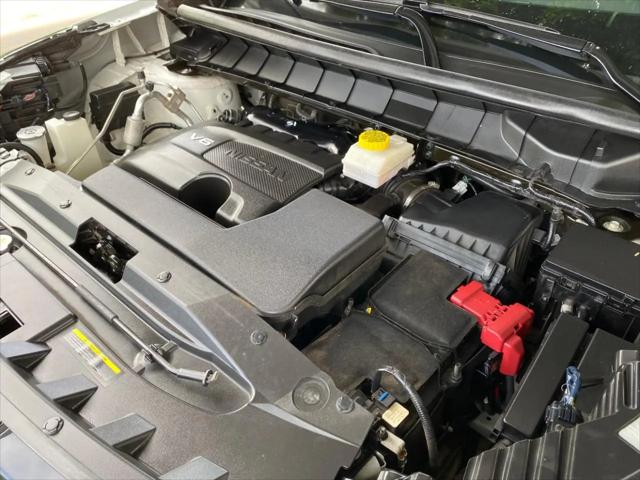 2024 Nissan Pathfinder SL FWD