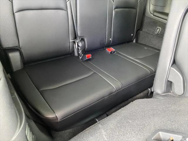 2024 Nissan Pathfinder SL FWD