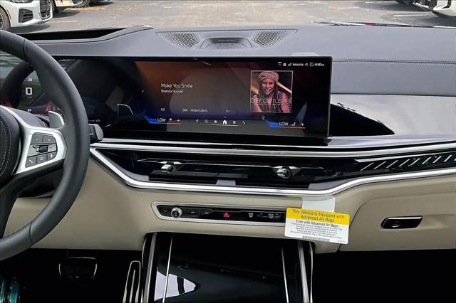 2027 BMW X7 M60i