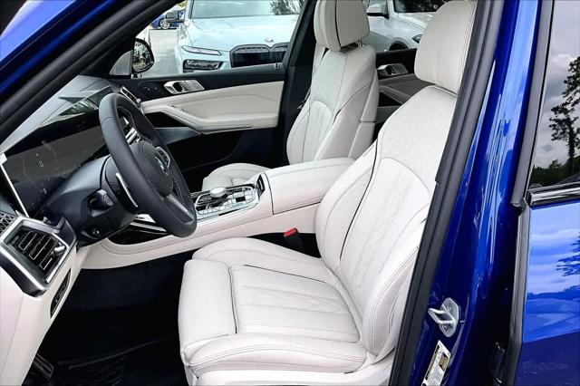2027 BMW X7 M60i