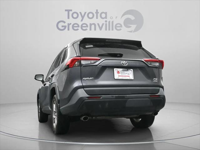 2024 Toyota RAV4 XLE