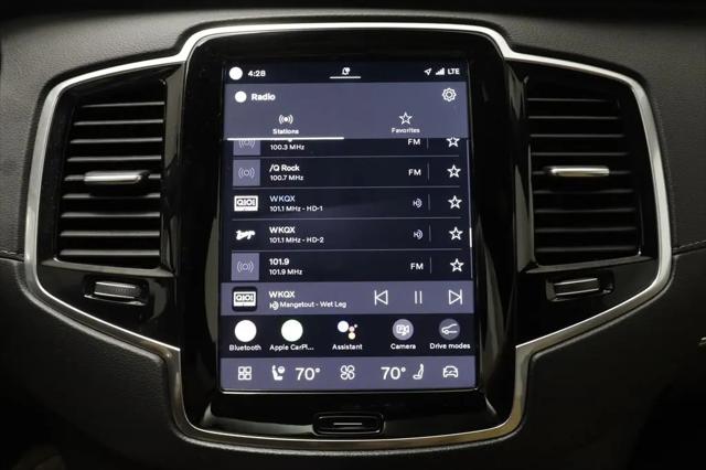 2024 Volvo XC90 B6 Ultimate Bright Theme 7-Seater
