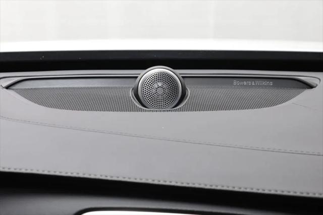 2024 Volvo XC90 B6 Ultimate Bright Theme 7-Seater
