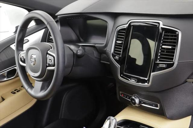 2024 Volvo XC90 B6 Ultimate Bright Theme 7-Seater