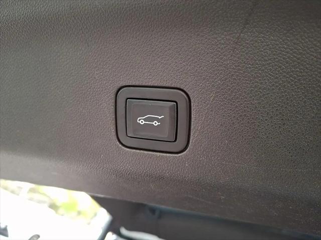 2021 GMC Yukon XL 4WD Denali