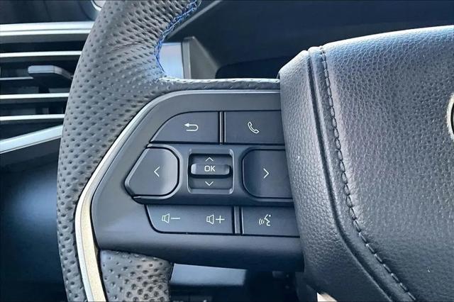 2026 Toyota Tundra Platinum CrewMax 5.5' Bed
