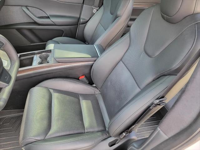 2022 Tesla Model X Plaid Tri Motor All-Wheel Drive