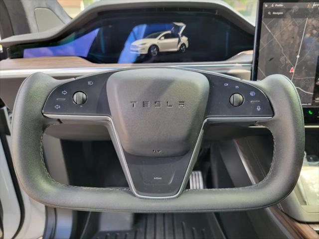 2022 Tesla Model X Plaid Tri Motor All-Wheel Drive