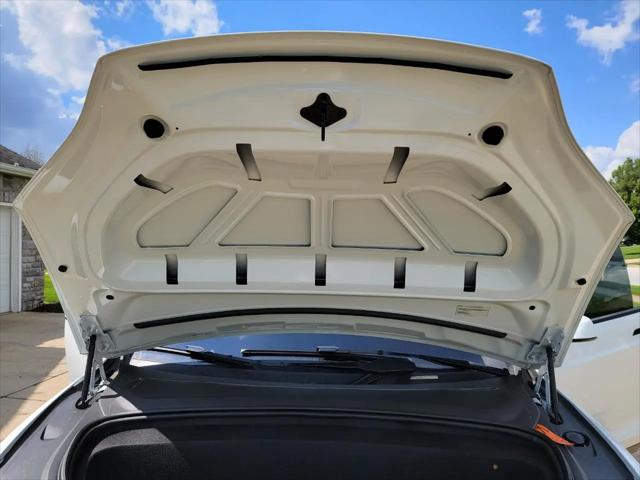 2022 Tesla Model X Plaid Tri Motor All-Wheel Drive