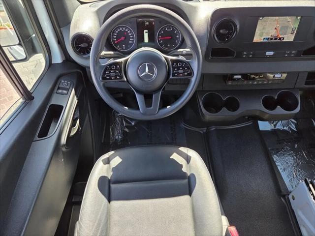 2023 Mercedes-Benz Sprinter 2500 Standard Roof 4-Cyl Gas