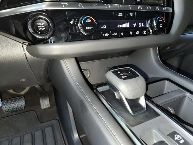 2026 Nissan Pathfinder SV