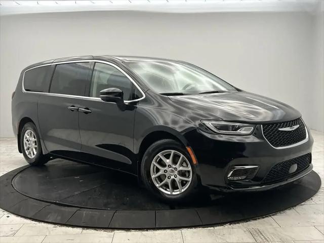 2023 Chrysler Pacifica Touring L for sale in Bronx, NY