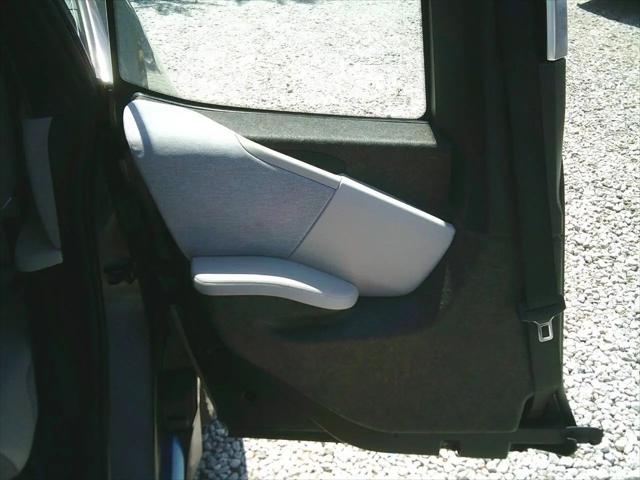 2014 BMW i3 Base w/Range Extender