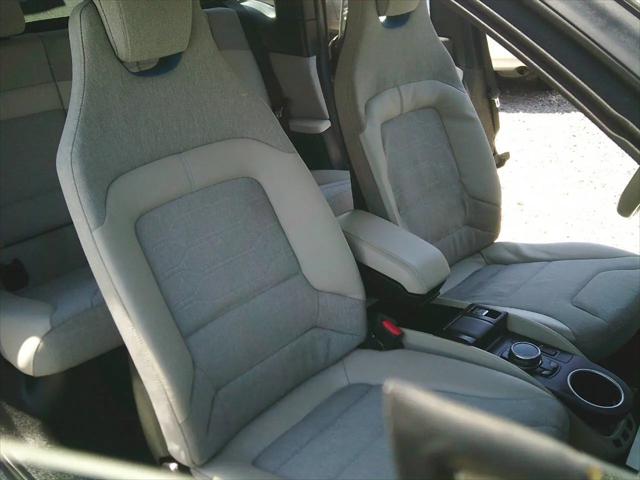 2014 BMW i3 Base w/Range Extender