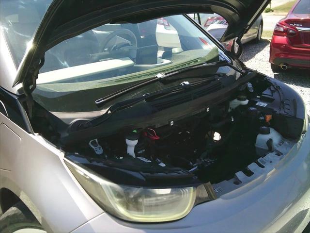 2014 BMW i3 Base w/Range Extender
