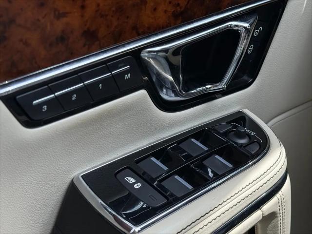 2015 Jaguar XJ XJL Portfolio