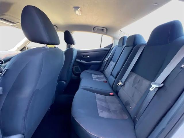2024 Nissan Sentra SR Xtronic CVT