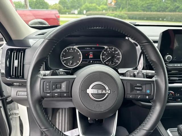 2025 Nissan Pathfinder SV 4WD