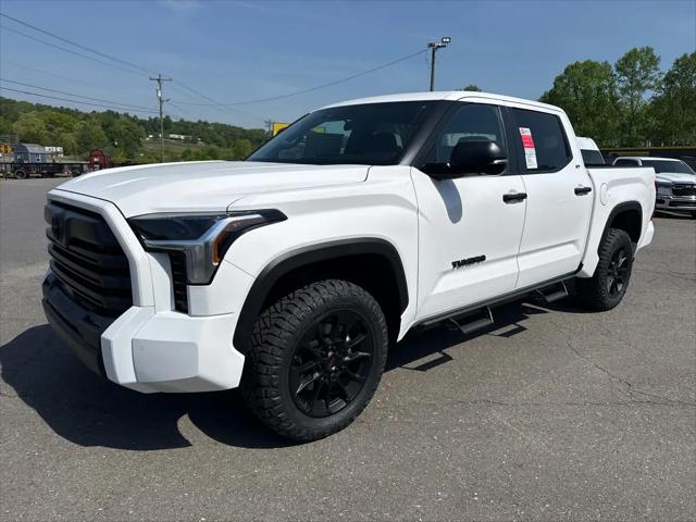2026 Toyota Tundra SR5 CrewMax 5.5' Bed