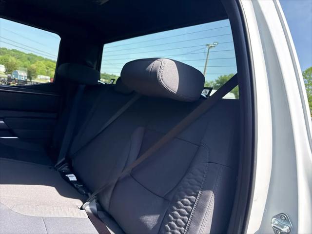 2026 Toyota Tundra SR5 CrewMax 5.5' Bed