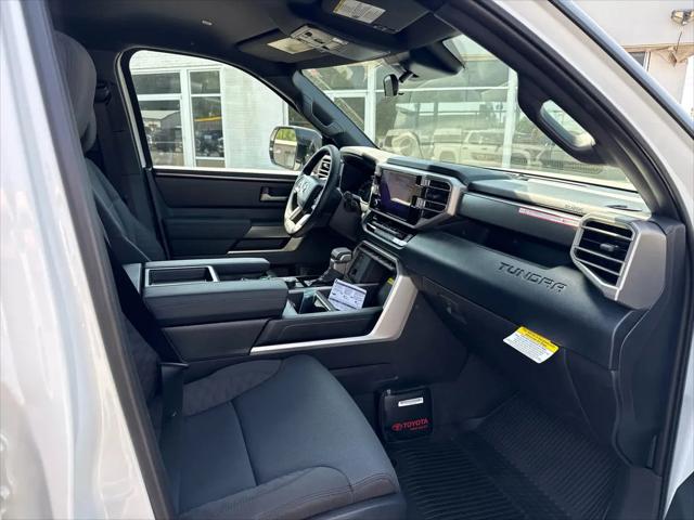 2026 Toyota Tundra SR5 CrewMax 5.5' Bed