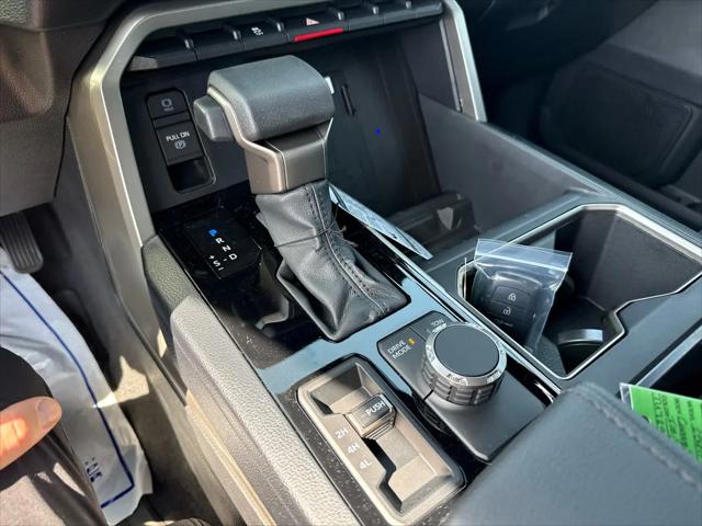 2026 Toyota Tundra SR5 CrewMax 5.5' Bed