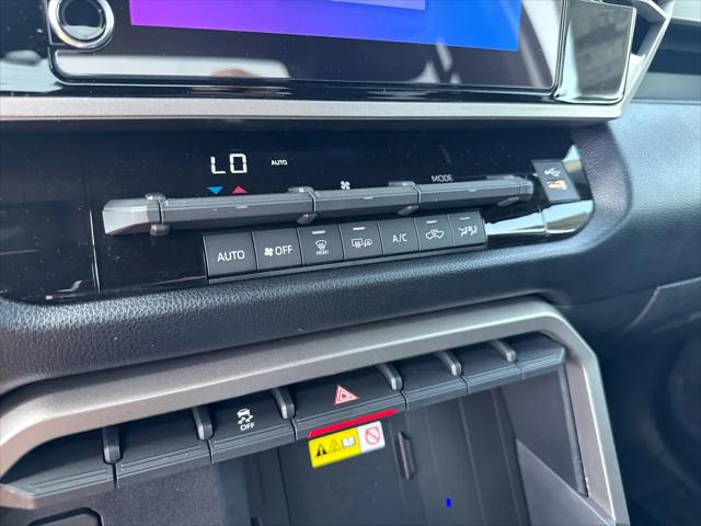 2026 Toyota Tundra SR5 CrewMax 5.5' Bed