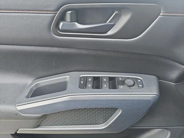 2024 Nissan Pathfinder Rock Creek 4WD