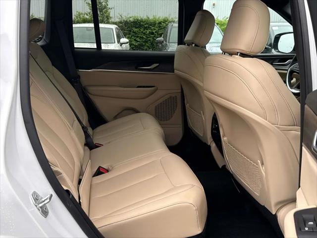 2025 Jeep Grand Cherokee Limited 4x4