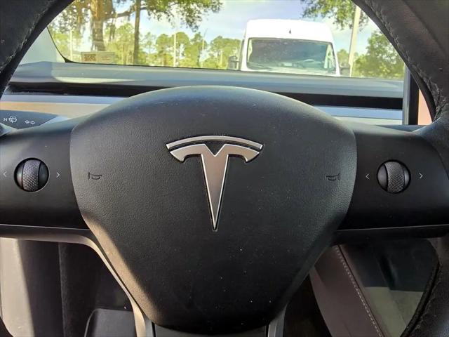 2022 Tesla Model Y Performance Dual Motor All-Wheel Drive