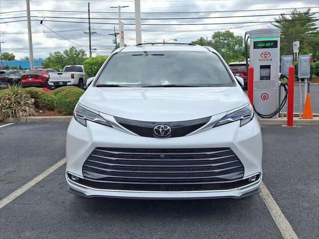2026 Toyota Sienna Platinum