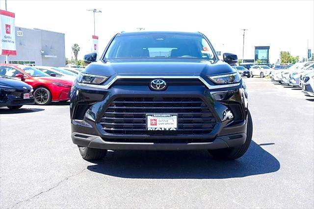 2026 Toyota Grand Highlander LE