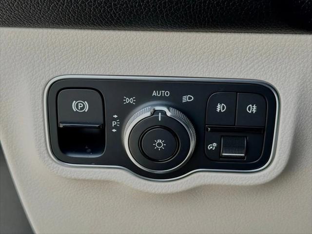 2022 Mercedes-Benz GLB GLB 250