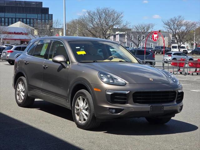 2016 Porsche Cayenne Cayenne