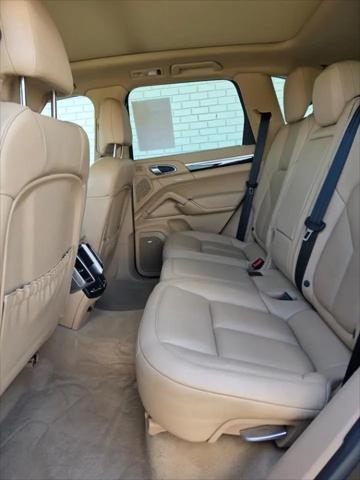 2016 Porsche Cayenne Cayenne