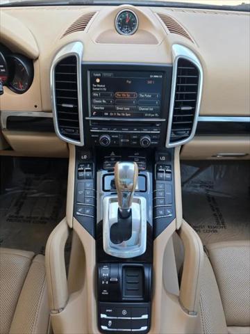2016 Porsche Cayenne Cayenne