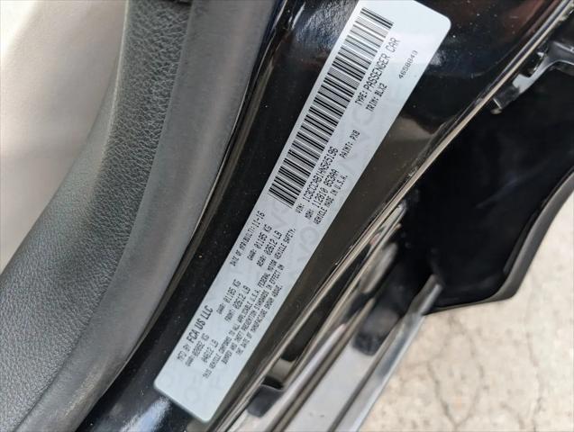 2017 Chrysler 200 Limited Platinum